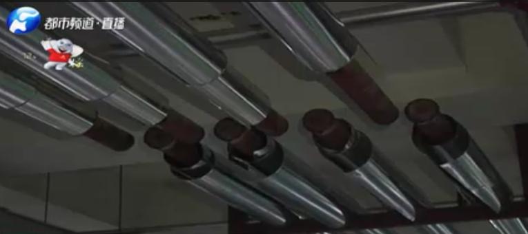 事还没说拿个锤？郑州和昌悦澜北苑小区物业打业主？业主：黑社会！