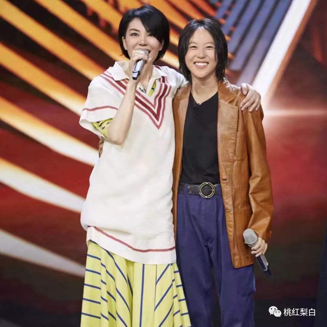 王鸥复古香奈儿,行走的种草机衣服