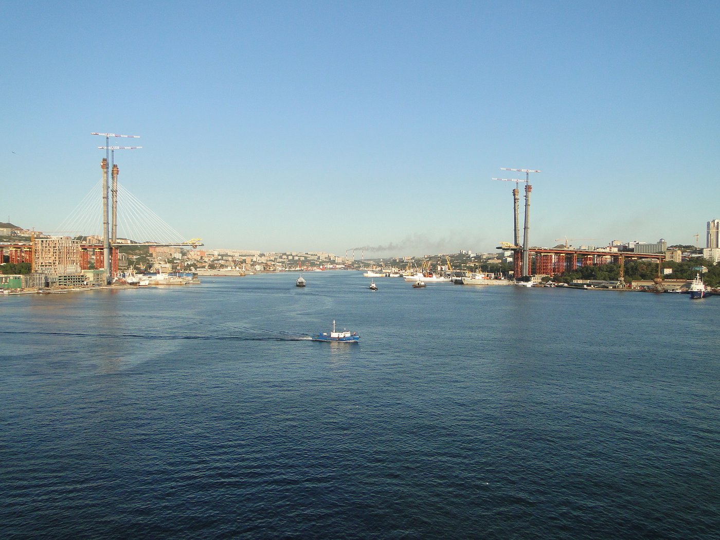 利路修家乡是俄罗斯哪里,海参崴的历史及旅游景点