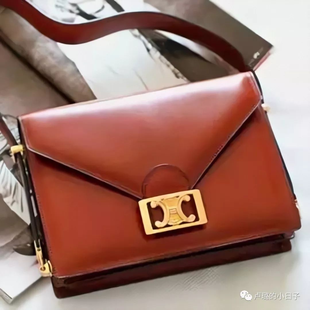 中年女士包包轻奢推荐,中年女士适合买什么样的包包