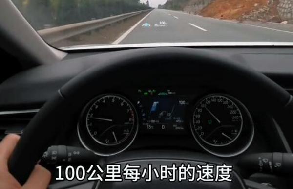 凯美瑞发动机正常跑不快,凯美瑞发动机转速不到7百转