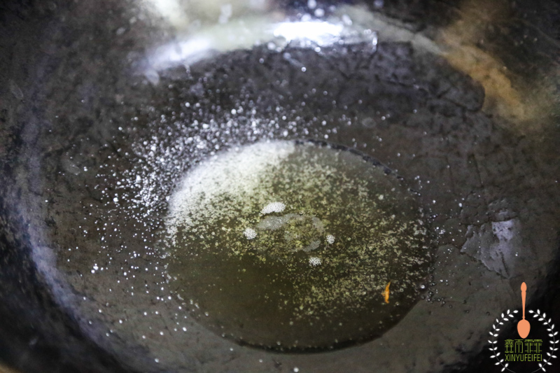 煎鱼时，这一步很多人都弄错了，难怪鱼粘锅，原来要这样做才对