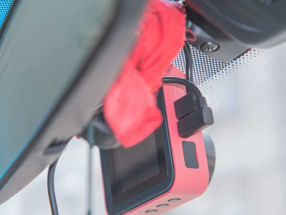 4s店装的行车记录仪能自己装吗,自己买的记录仪去4s店安装要钱吗