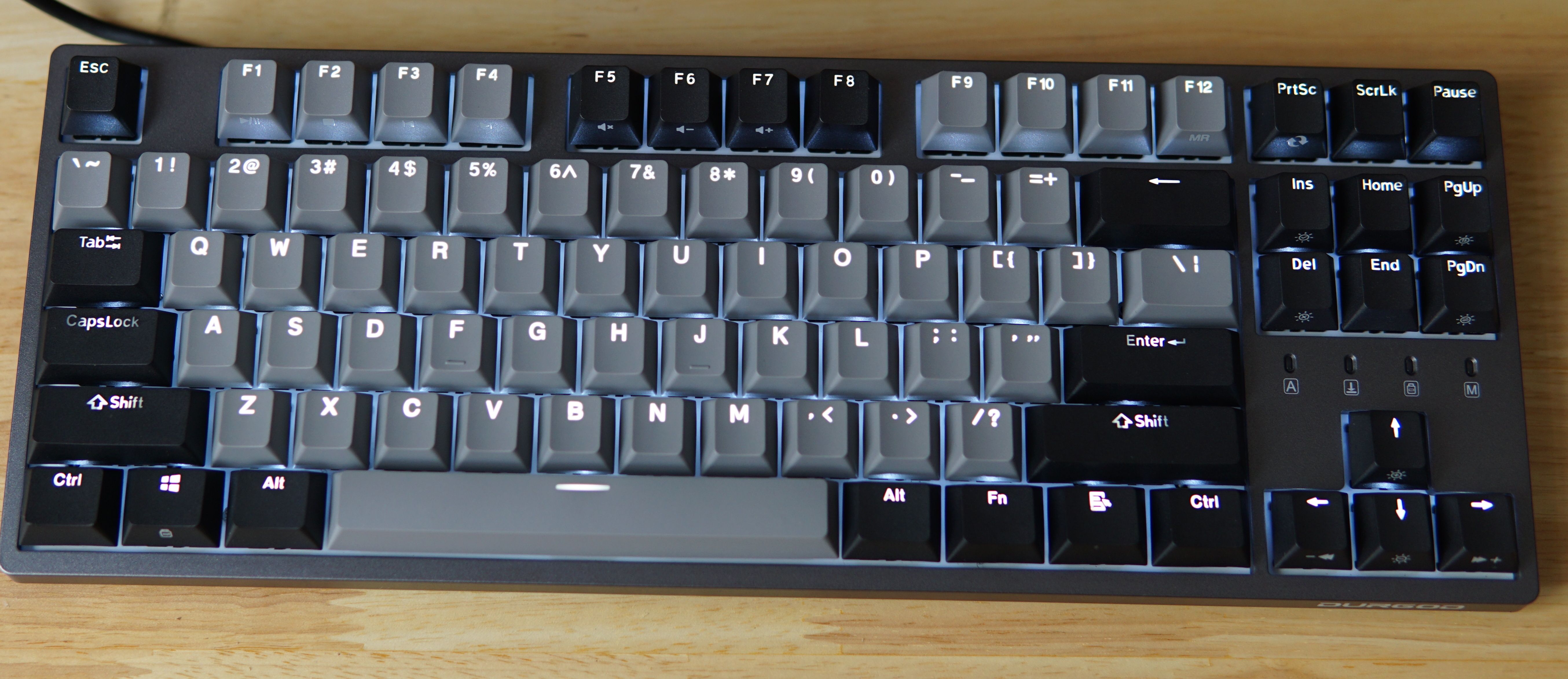 durgod杜伽k320机械键盘拆解,杜伽键盘k320什么轴好