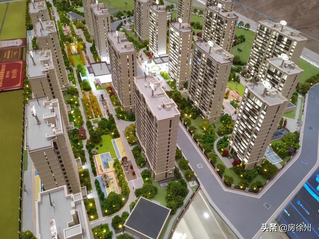 徐州鼓楼区绿城诚园110户型,徐州天宸和绿城诚园哪个好