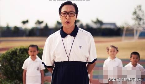 身为一个汽车维修员随身带个扳手,我是汽车维修员带个扳手很正常