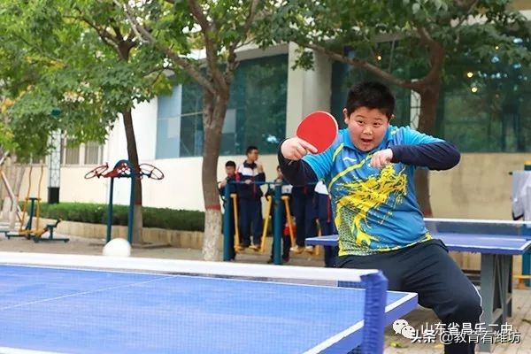 昌乐二中第十五届体育美食节开幕,昌乐二中十六届体育美食节