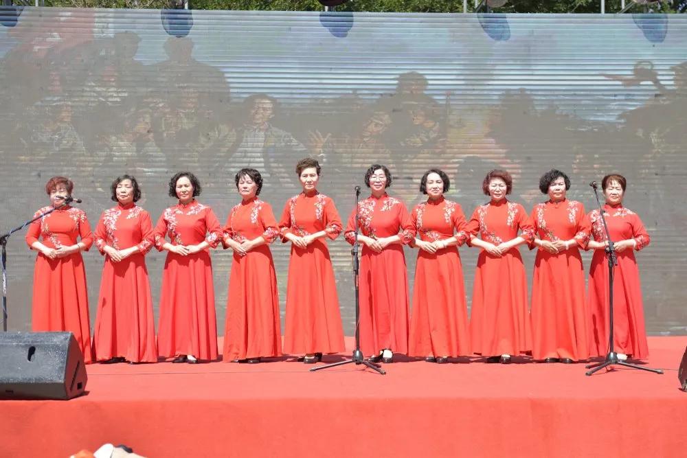 奋斗百年路启航新征程—庆祝中国*产党共**成立100周年文体展演