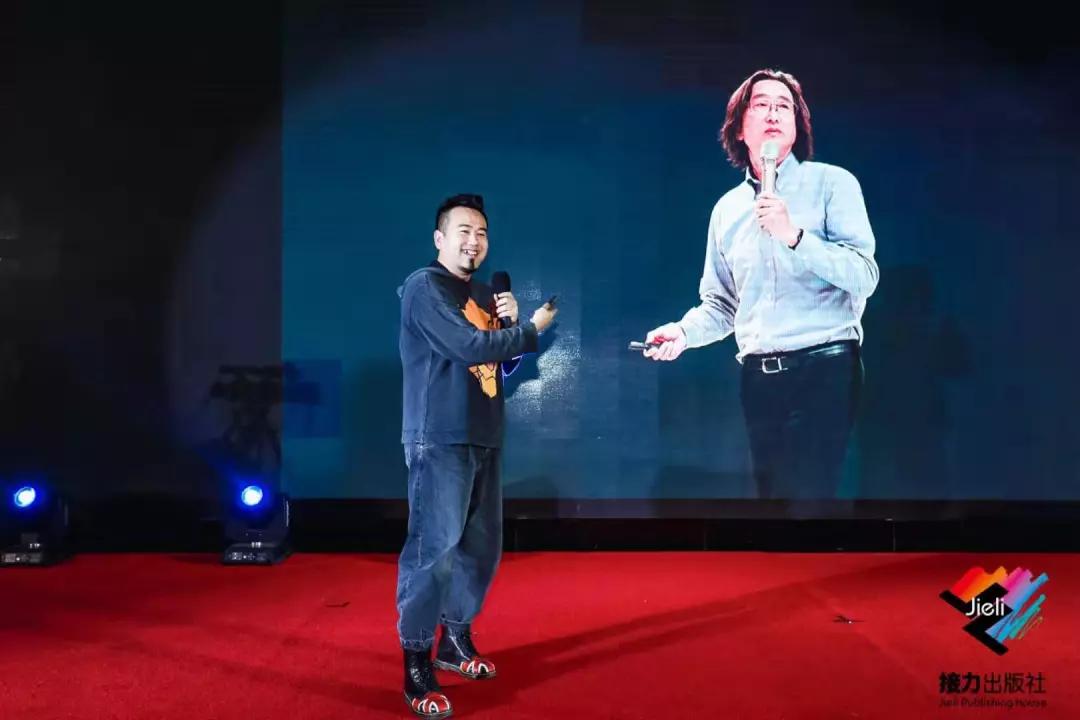 鎰熸仼鏈変綘鎵竼璧疯埅鍏卞垱杈夌厡,鎰熸仼鏈変綘鎼烘墜鍓嶈鍏卞垱杈夌厡