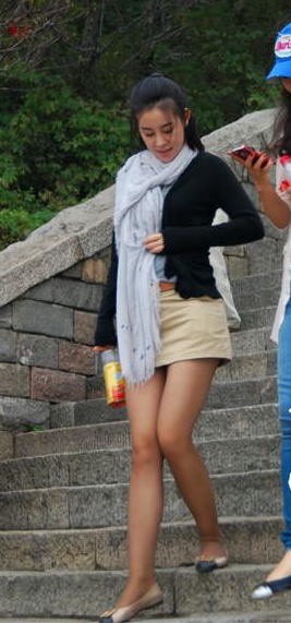 如何避免穿裙子的尴尬,如何制止女友穿短裙