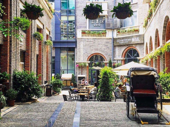 在工业气息下寻找小文艺，带你重新认识雾都重庆