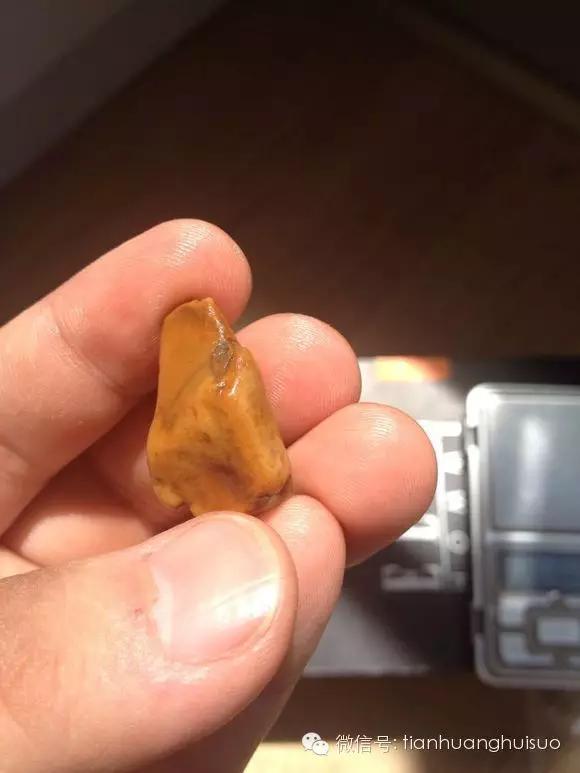 怎么鉴别寿山田黄的品质,寿山田黄价格在线鉴定