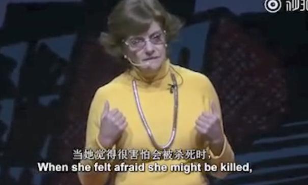 她每句话尺度都大，但并不羞耻