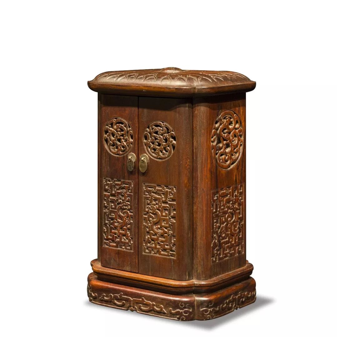 这个家具专场，几乎每年都是连拍带抢，漏太大了