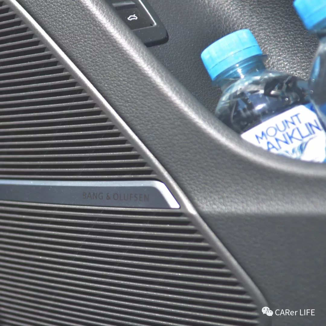 奥迪q8名场面,奥迪q855tfsi价格多少钱