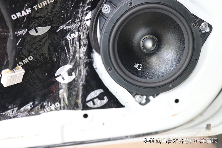 音响改装汽车音响库尔勒,慧声汽车音响改装视频