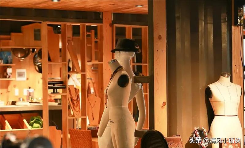 集装箱建筑可移动绝美集装箱民宿,模块化集装箱建筑海边民宿