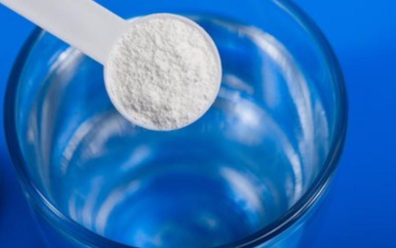 小狗拉暗红色稀水,小狗尿出来黄绿色的