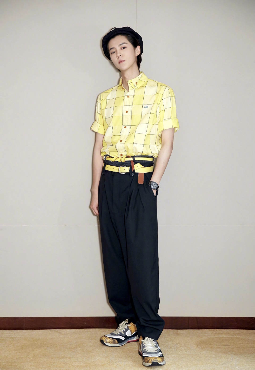 发量多的鹿晗,鹿晗发量优秀而引发的爆笑