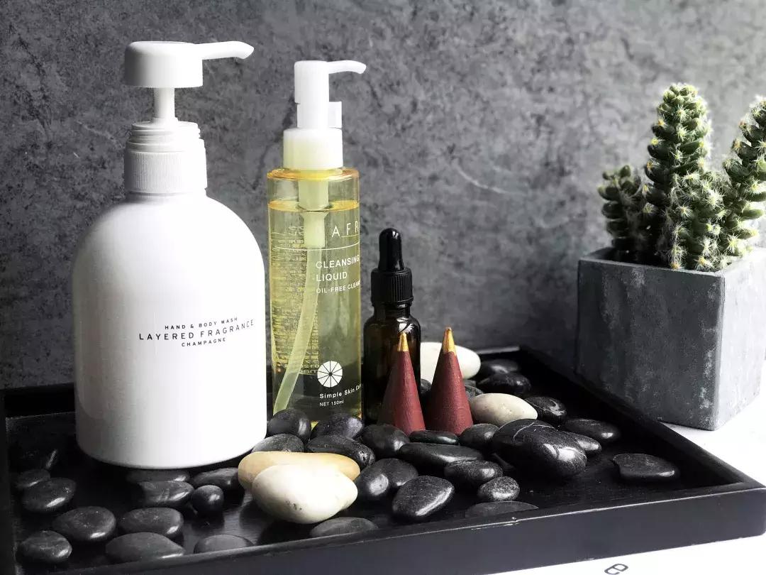 产后洗澡后果,产后20天洗澡洗晕了