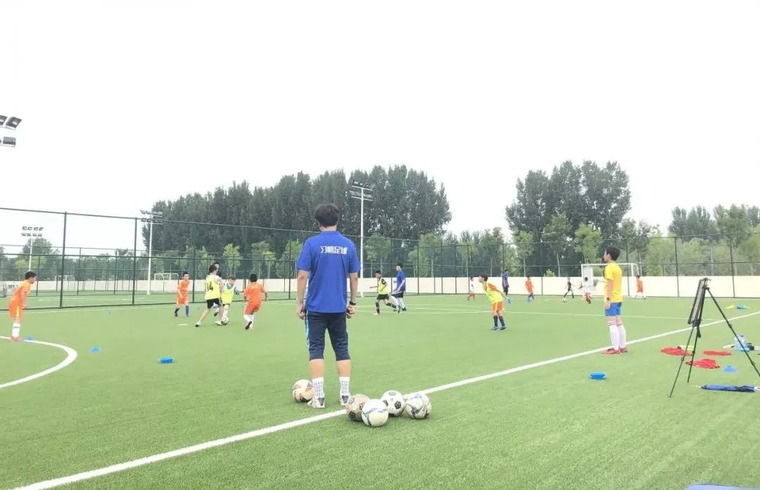 筑家未来|@入驻企业,未来科学城体育场福利来袭