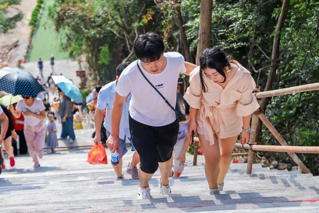 拒绝脱发，来东莞观音山森林养生模式让你享受生活