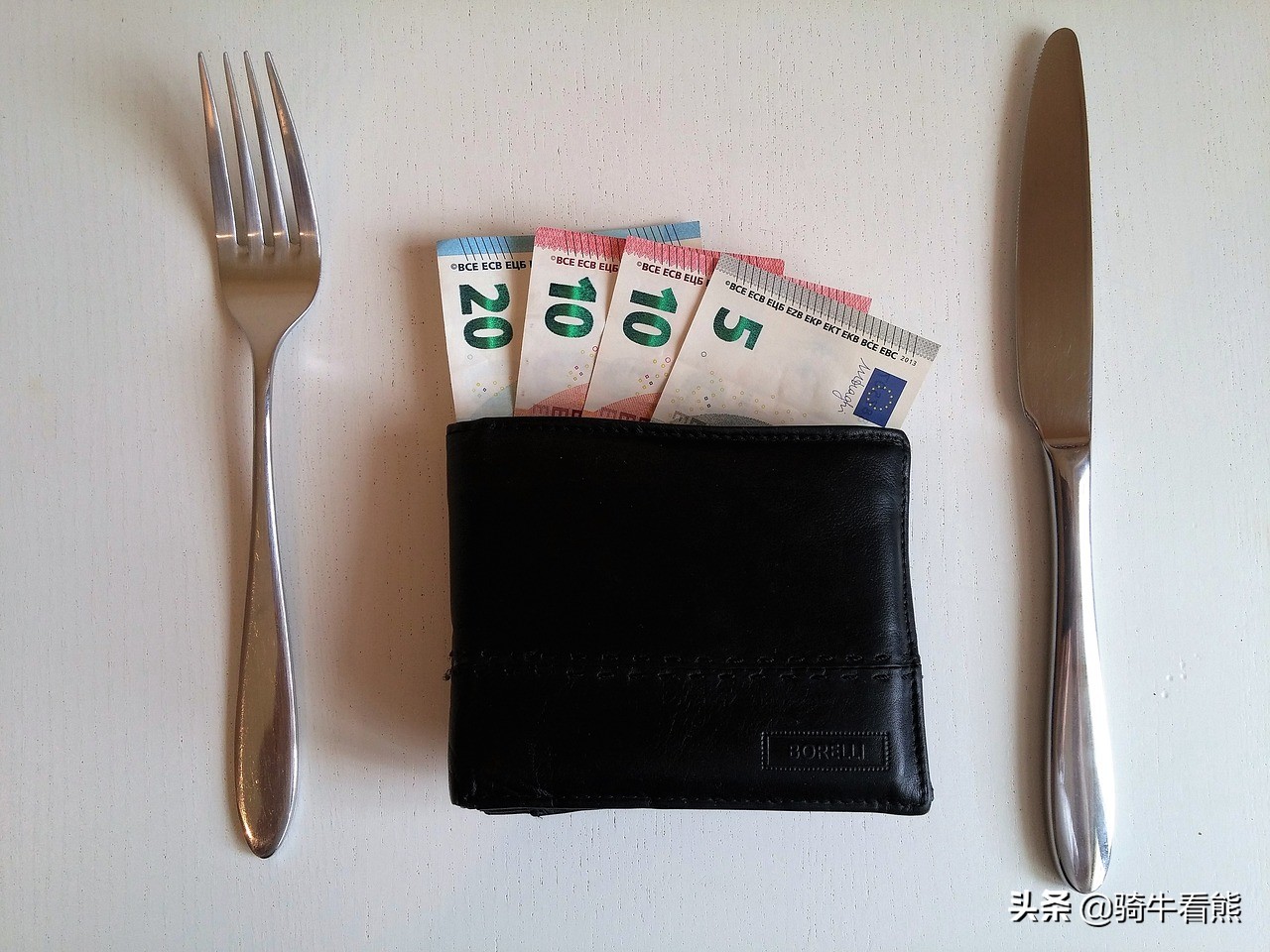 信用卡100多元忘记还了上征信了,信用卡忘还款一次会影响征信吗