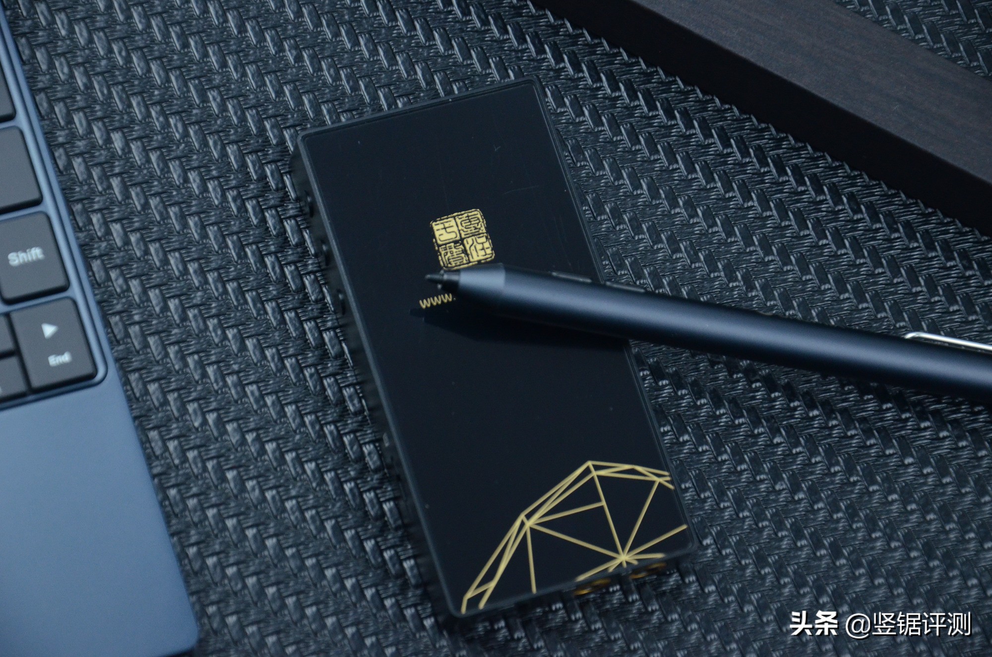 国产“发烧级”音乐*放播**器：aigoEROSA评测，支持独立解码DSD音乐