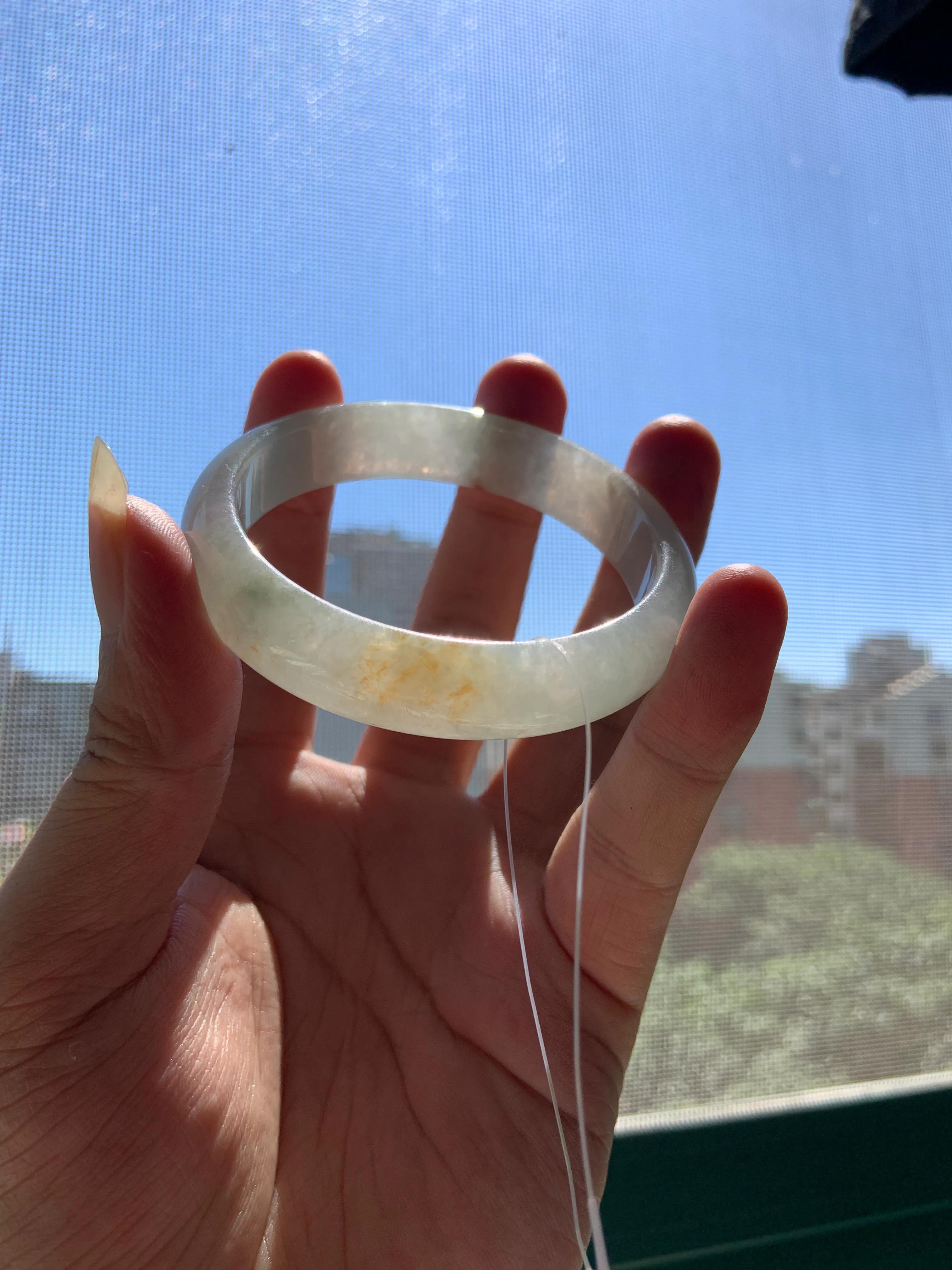 缅甸天然翡翠a货黄加绿手镯,缅甸翡翠手镯a级真品带黄翡