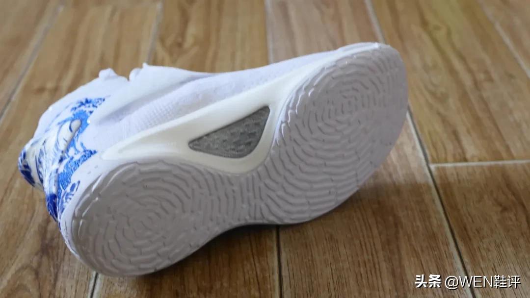 kt汤普森减震休闲球鞋,汤普森pro鞋垫