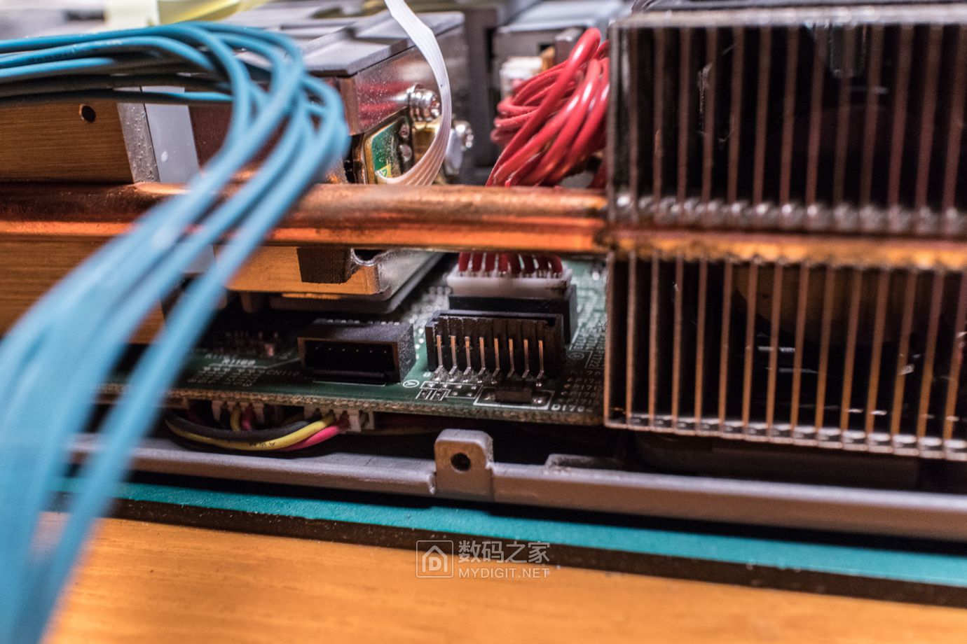 卡西欧激光投影机更换dmd,卡西欧激光投影拆机