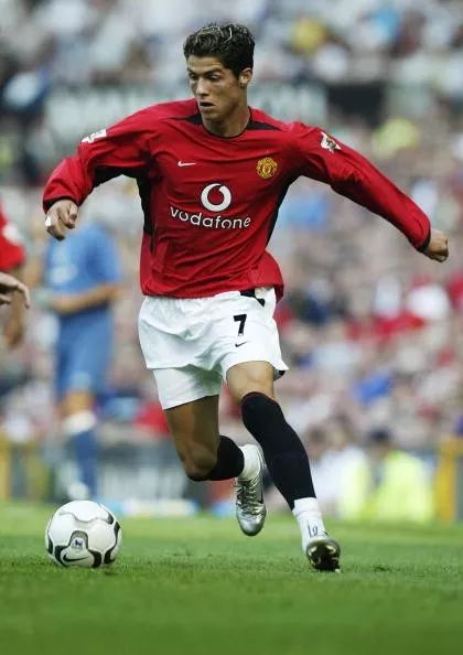 小小罗曼联首秀解说完整视频,小小罗曼联首秀在哪里看