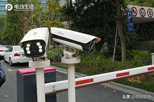 零跑t03历史低价,零跑t03官方权益