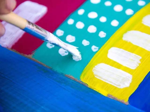 鞋盒手工创意小学,4-6岁儿童鞋盒手工小汽车