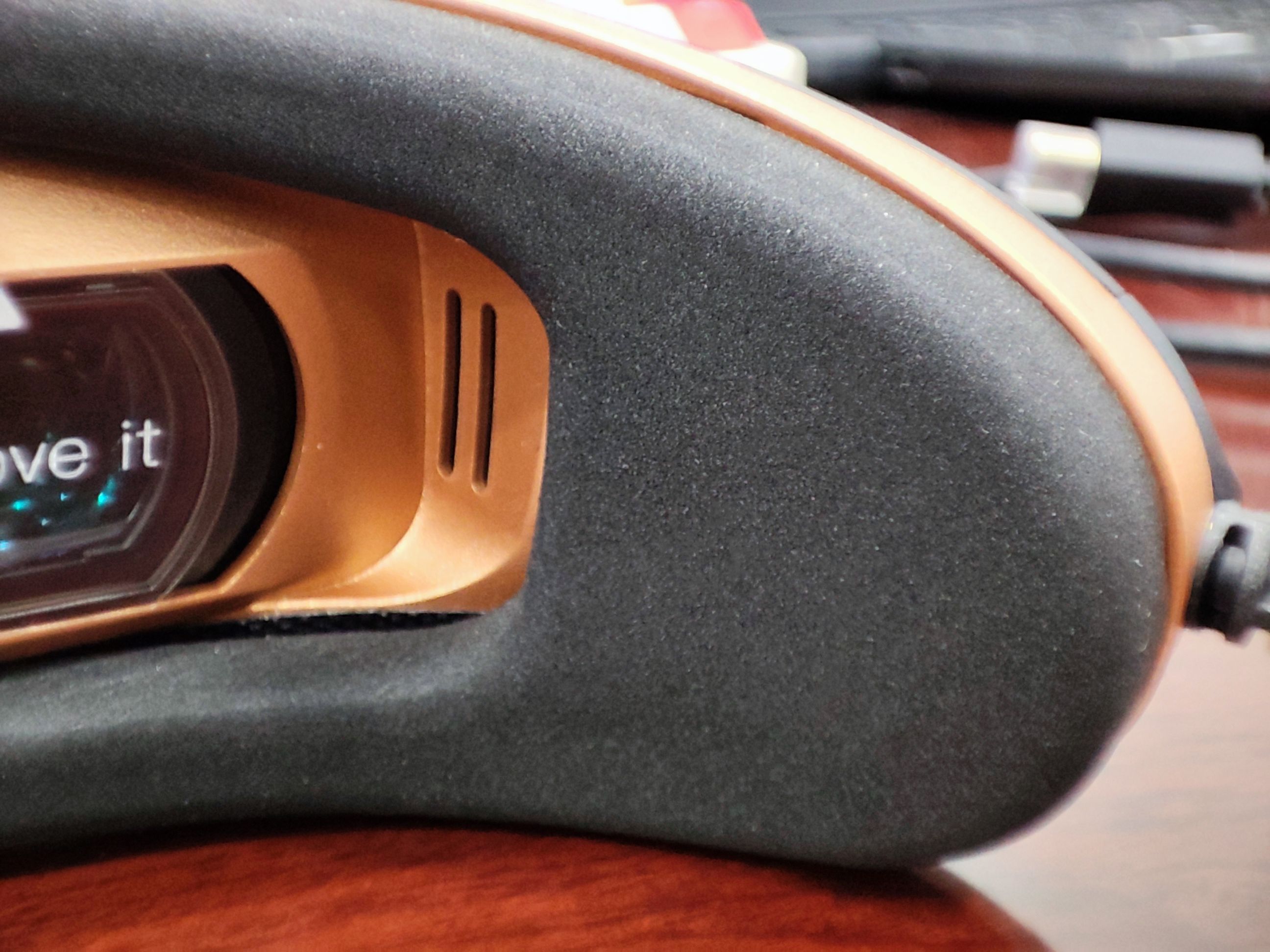 2021年了竟然吹1080P的屏幕非常清晰？实测GOOVIS头戴影院