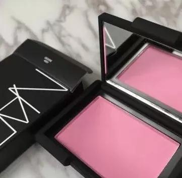 少女感腮红,少女感腮红的用法