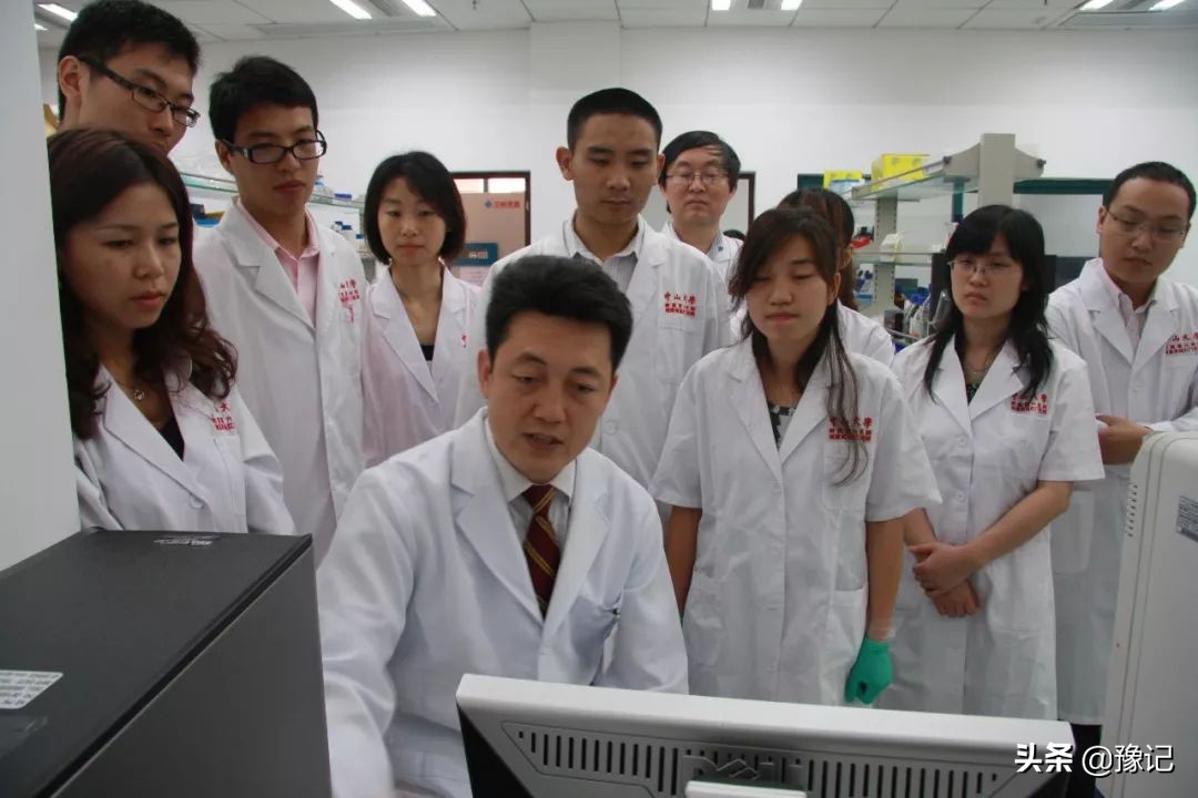 他与胰腺癌抗争了15个月，活成了人们心中的最好仁医