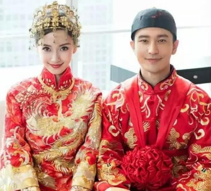 郑恺苗苗疑是喜当爸爸妈妈,郑恺苗苗晒照庆祝结婚一周年