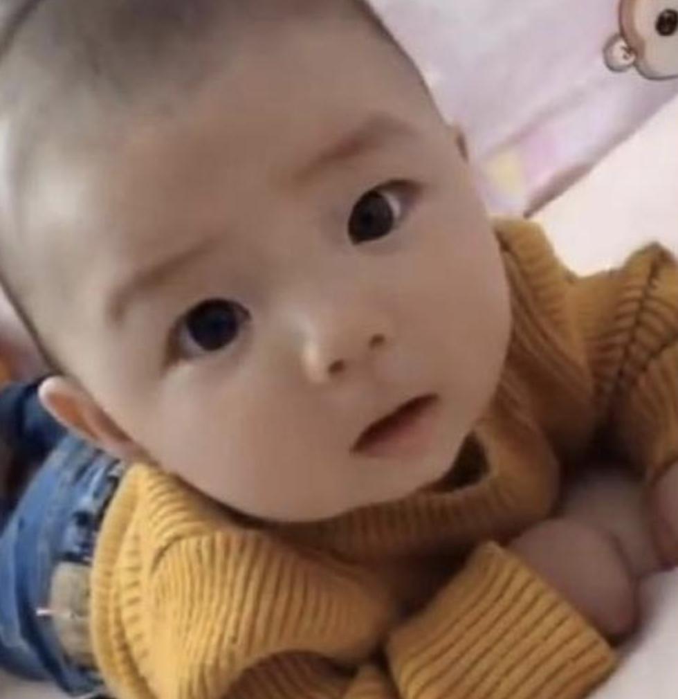 新生儿有点黑怎么办,刚出生的婴儿太黑怎么办