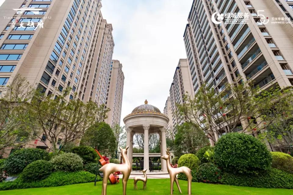 把园林搬进大平层,把园林景观搬进室内