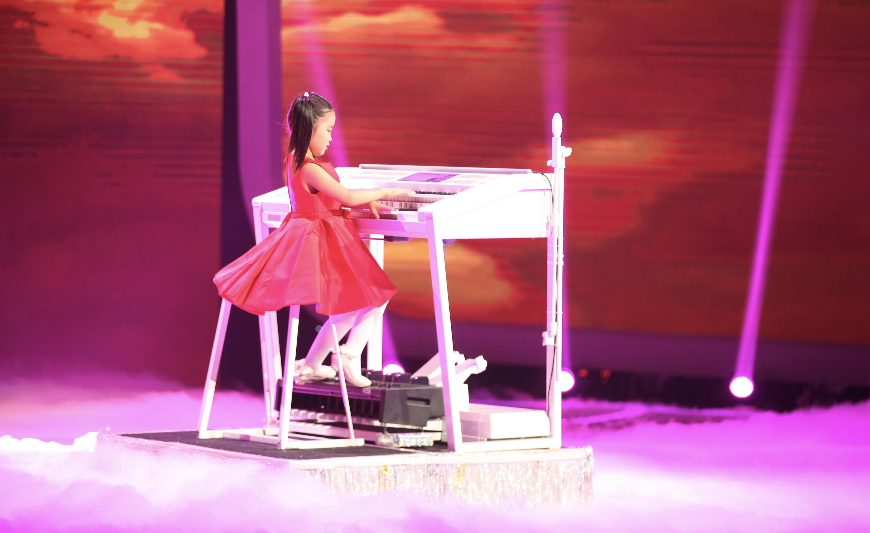 玖月教育成都分校,玖月教育双排键宣传视频