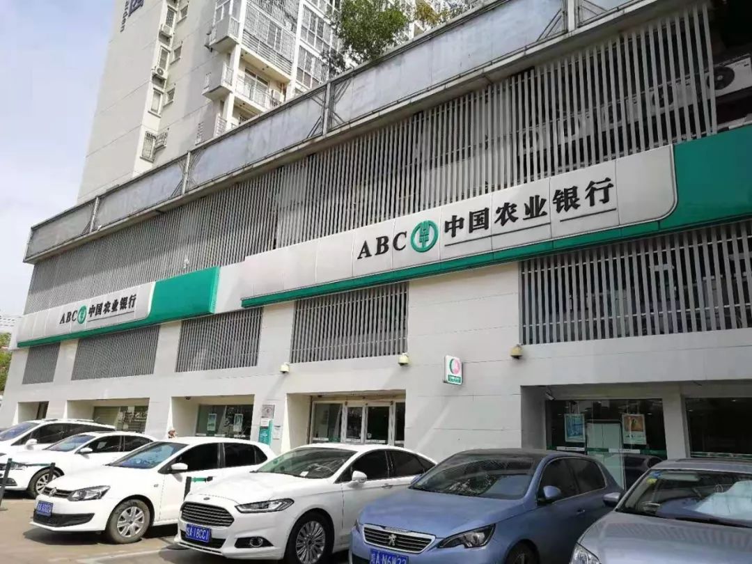 你家的古董值钱吧,你的藏品价值多少