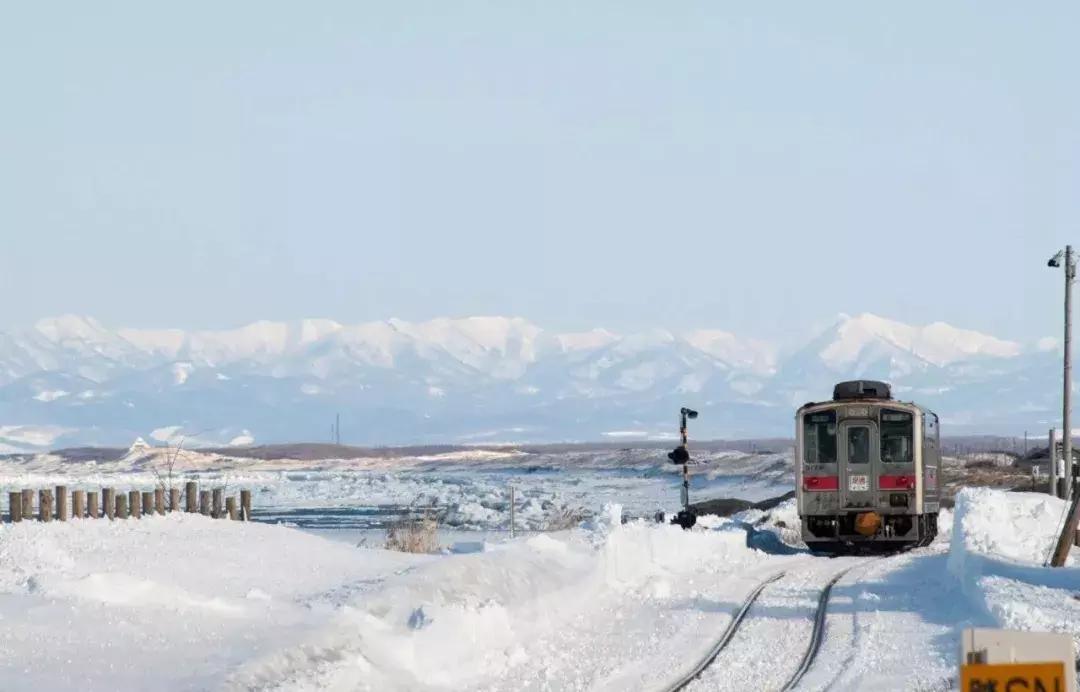 新海诚的唯美动画,新海诚日漫治愈风景