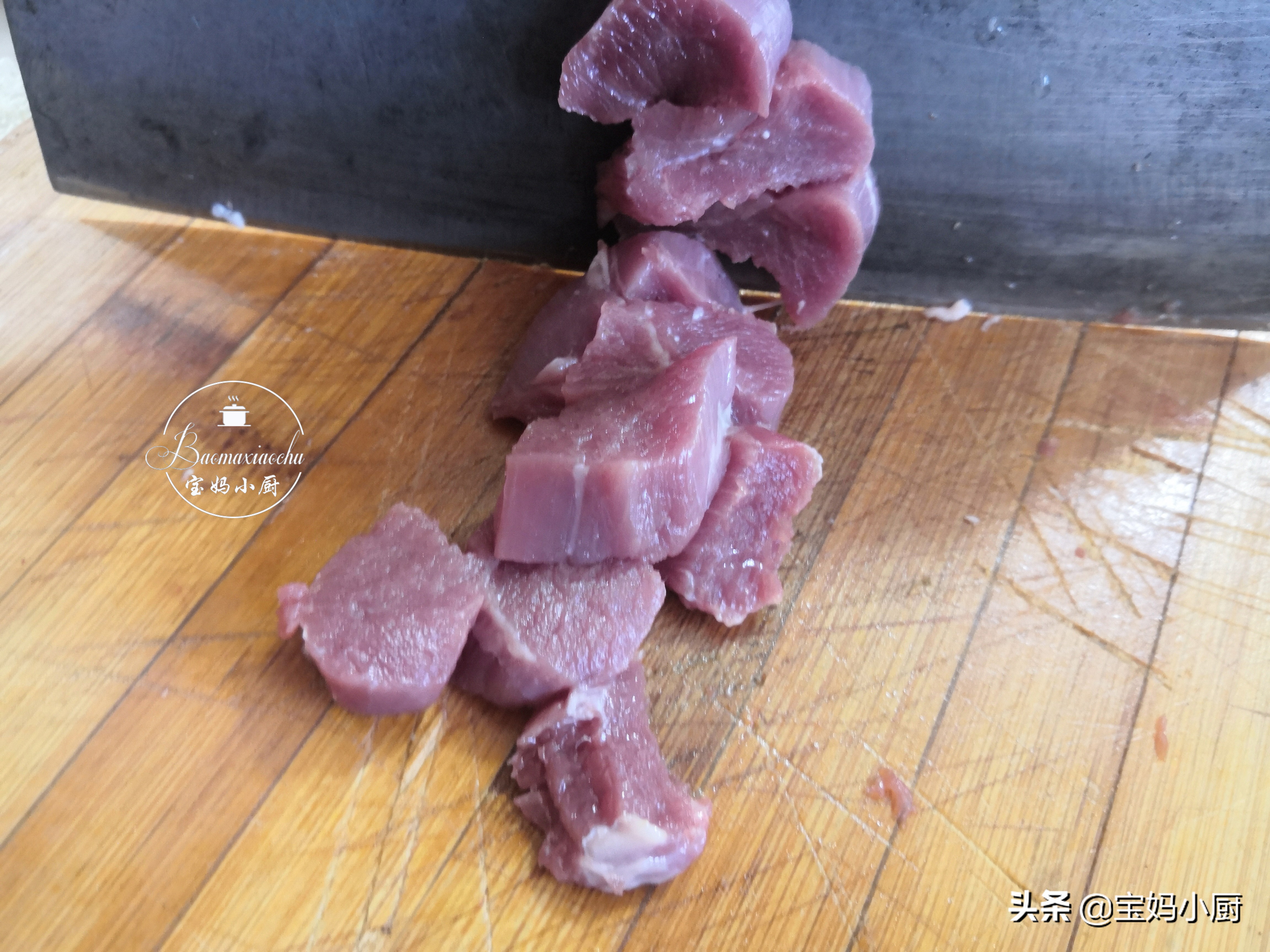 撸串季，自己在家做烤串，我家十几年不变的方法，又嫩又香