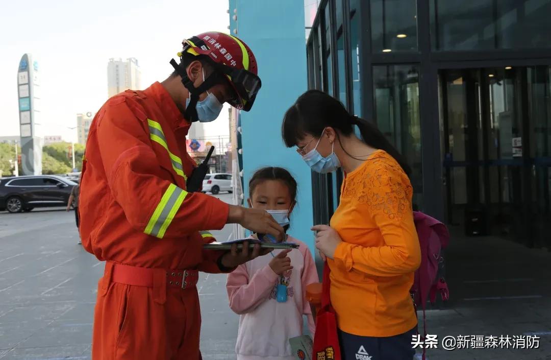 走进防震减灾科普馆,防震减灾科普知识进公共场所