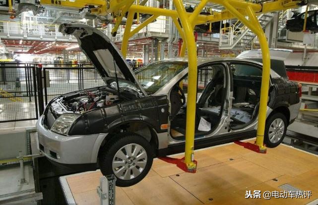 在4s店买车可以直接去厂家交吗,买车担心被坑