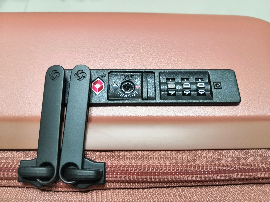 拉杆箱品牌价格新秀丽拉杆箱,新秀丽旅行箱拉杆箱十大品牌