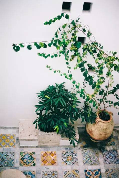 新中式庭院用什么石材铺地,庭院铺地红砂岩石材定制加工