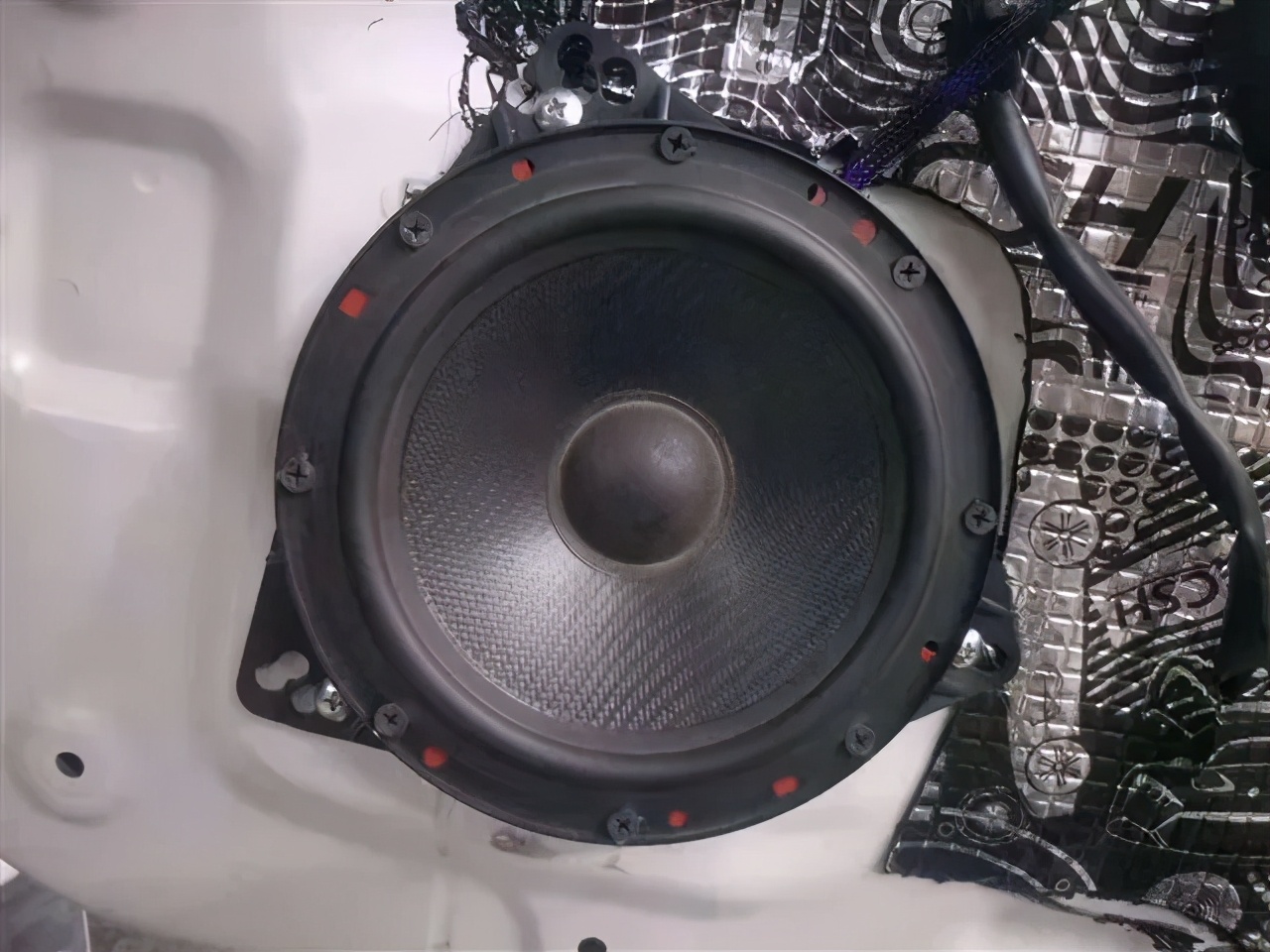 帕杰罗改装音响,帕杰罗音响改装