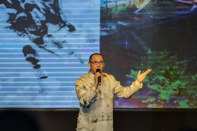 出席中国书画春晚和书画展开幕式,中国书画春晚新春特别节目